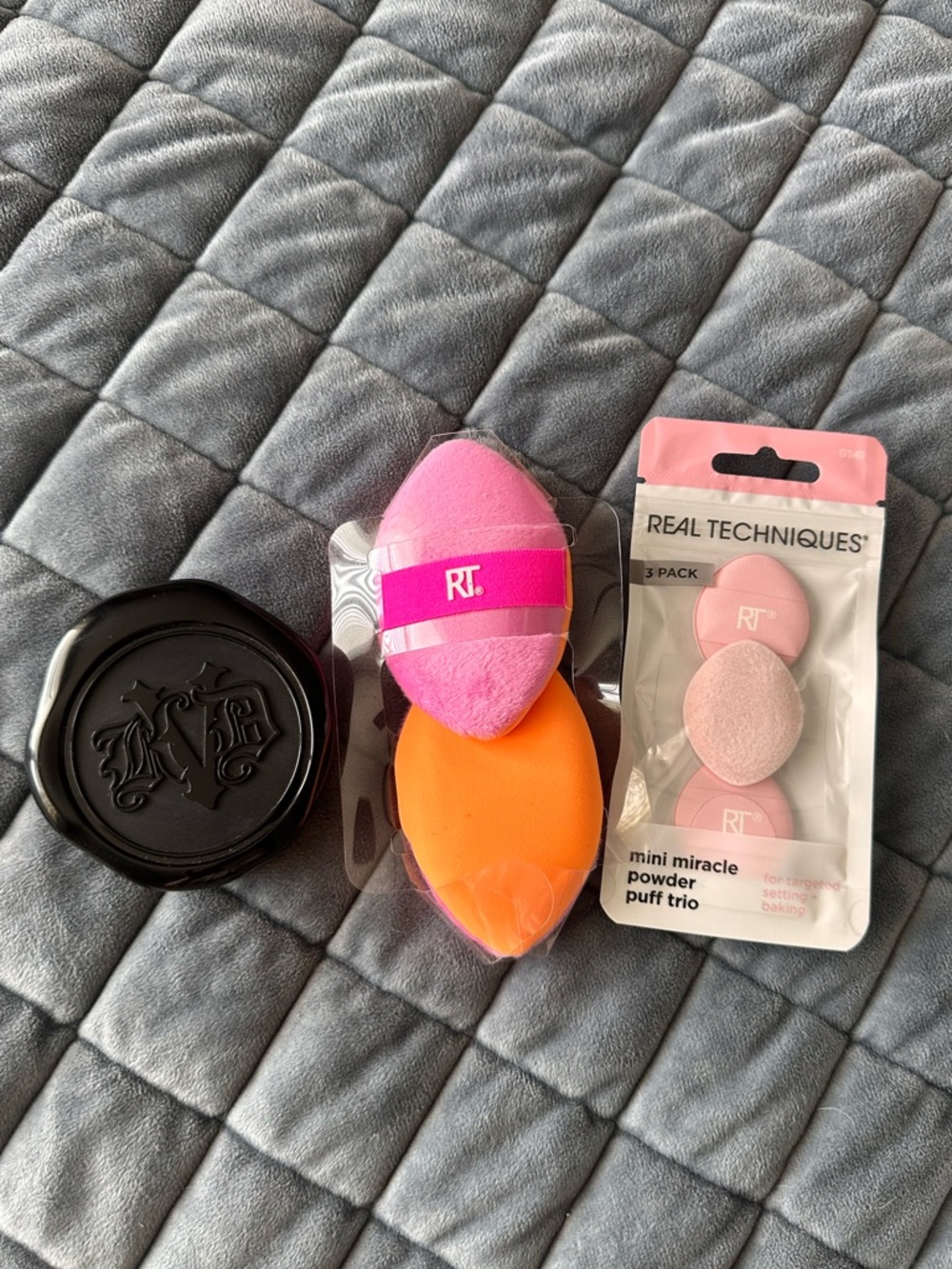 Real Techniques Pink and Orange Blending Sponge Set with Pink Mini Powder Puffs